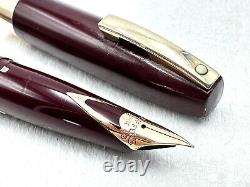 2 VINTAGE c1965 SHEAFFER COMPACT II BLACK NOS & BURGUNDY USED FOUNTAIN PEN 14K