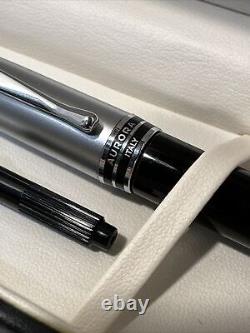 Aurora Ipsilon Fountain Pen Black Resin Chrome trim B11C