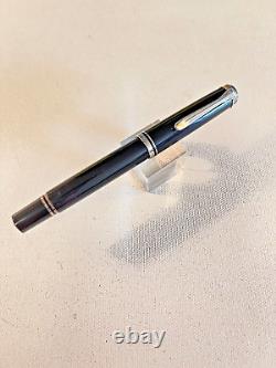 Black Pelikan 400/405 Souveran Fountain Pen Piston Filler FINE 14C-585 nib BEAUT