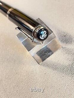 Black Pelikan 400/405 Souveran Fountain Pen Piston Filler FINE 14C-585 nib BEAUT