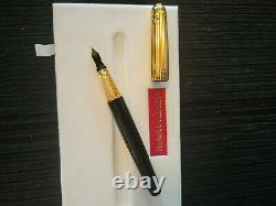Cartier Fountain Pen Pasha de Cartier Black Lacquer 18K Nib M with Box