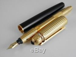 Cartier Pasha Black Lacquer and Gold Plated Black Clip Fountain Pen B NEAR MINT