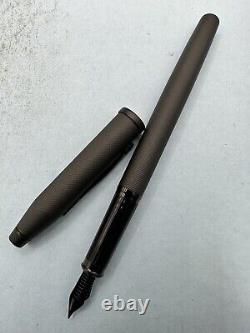 Cross Century II Black Micro Knurl Fountain Pen AT0086-132FJ NEW