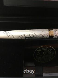 Cross Sauvage 2014 Year Of The Horse Imperial White Lacquer Fountain Pen M Nib