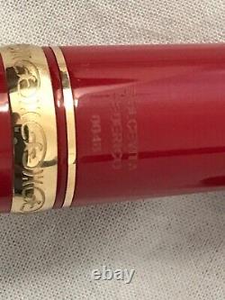 Delta DolceVita Limited Edition Fountain Pen, 14K M Nib-Mint