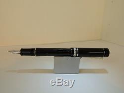 Delta Dreidel Black Fountain Pen 14k Broad Nib 40% Off Retail Mint Rare