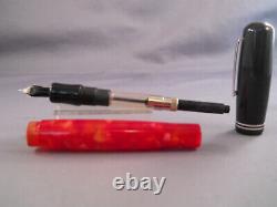 Delta Vintage Black and Red Fountain pen-model 366-18k medium/broad