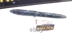 Edison NOUVEAU PREMIER 2018 WINTER EDITION NIGHTFALL Fountain Pen Med nib MINT