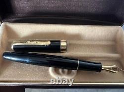 GUCCI Fountain Pen Black Resin Cartridge Nib M Warranty NEVER USED