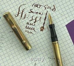 Gorgeous Swan Solid 14K Gold Fountain Pen Outstanding Soft Medium Nib