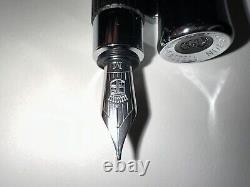 Graf von Faber-Castell Tamitio Black Fountain Pen With Ink