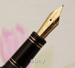 Hero 3000 18K Gold Fountain Pen, The Imperial Court Gold Barrel Collection Pen