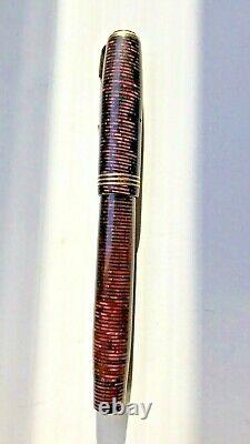 Large Parker Vacumatic 16 Fountain Pen Burgundy Opalescent Stripes DUOFOLD Nib