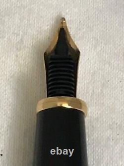 Louis Cartier Diabolo Black & Gold Fountain Pen, 18K M Nib-Mint