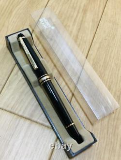 MONTBLANC 14K Gold 585 MEISTERSTUCK 146 Piston Fountain Pen Black from Japan