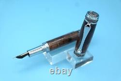 Maple Burl Majestic Fountain Pen in Chrome and Gun Metal