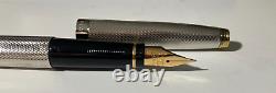 Modern Parker Fountain Pen 18K Nib Silver Plate # 68112 New in Box