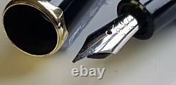 Mont Blanc Fountain Pen 042 MonteRosa Piston Filler Functional Black Gold VG MR1