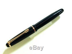 Montblanc 242 G Piston Fountain Pen In Black Vintage