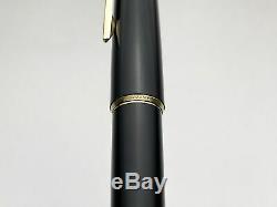 Montblanc 310 Vintage Black & Gold Fountain Pen With 14k Solid Gold Nib Mint