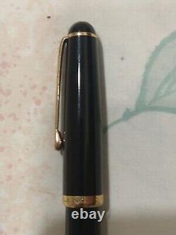 Montblanc 342 Black Resin Fountain Pen 14k Gold Medium Left Oblique Nib