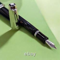 Montblanc Black Fountain Pen Classic Design and Smooth Made in Germany