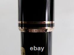 Montblanc Classic Fountain Pen Black GT 14K EF Nib