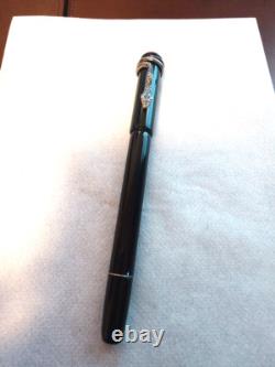 Montblanc Fountain Pen Heritage Collection Rouge et Noir Special Edition Black