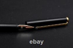 Montblanc Fountain Pen Resin Black White Star