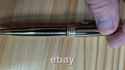 Montblanc Meisterstuck Solitaire Gold & Black Fountain Pen 35979