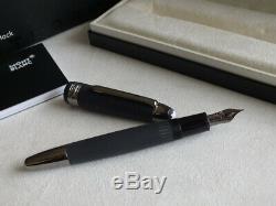 Montblanc Meisterstück Ultra Black LeGrand 146 14K Fountain Pen EF nib