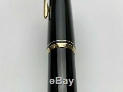 Montblanc N0 22 Vintage Black & Gold Fountain Pen With 14k Gold F Nib Mint