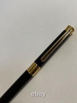 Montblanc Noblesse Black and Gold Fountain Pen with 18K Gold M Nib