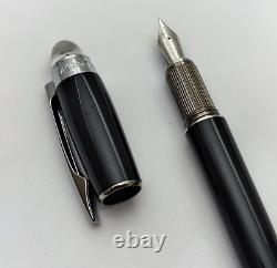 Montblanc Starwalker Black Body + Silver Clip Fountain Pen Black Ink Used