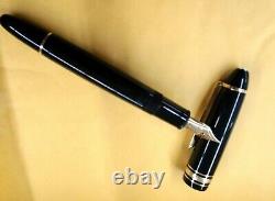 Montblanc Vintage Fountain Pen Black & Gold No Box