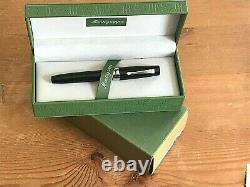 Montegrappa Elmo 02 Fountain Pen in Black Fine Point New in Box
