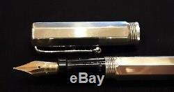 Montegrappa St Silver 925, Reminiscence Fountain Pen Black Enamel 14k Gold Nib