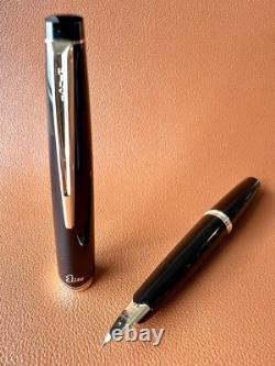 Near Mint PILOT Fountain Pen Elite Black Fine-Nib 14k-585 H676 Vintage Japan
