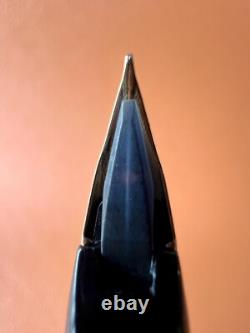 Near Mint PILOT Fountain Pen Elite Black Fine-Nib 14k-585 H676 Vintage Japan