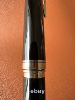 Near Mint PILOT Fountain Pen Elite Black Fine-Nib 14k-585 H676 Vintage Japan