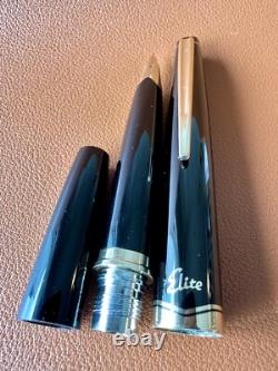 Near Mint PILOT Fountain Pen Elite Black Fine-Nib 14k-585 H676 Vintage Japan