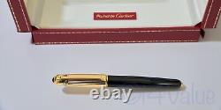 New Pasha de Cartier fountain pen in black lacquer and gold, M nib