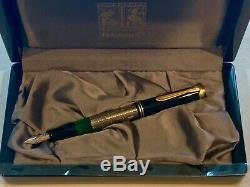 New Pelikan Toledo M700 Fountain Pen Black & Gold EF 18K Nib NEW