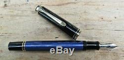 New SPECIAL Pelikan M600 Blue-Black Fountain Pen FINE 14K nib w Pelikan Pen Rest