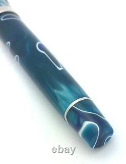 OMAS Bologna 14kt White Gold Nib Fountain Marble Italy Pen