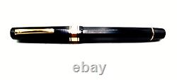 Omas Extra' Black Paragon Large Fountain Pen 18k Gold Nib. Excellent Condition