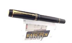 PARKER DUOFOLD DEMI Fountain Pen BLACK Gold Trim 18K Med nib NEW NO BOX