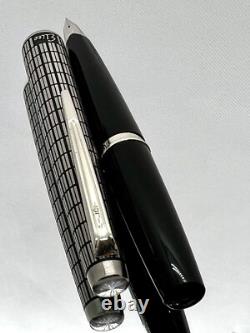 PILOT Fountain Pen Elite Black checks Fine-nib 18k-750 Vintage Made in 1974