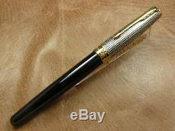 Parker Sonnet Sterling Silver Cisele/black Fountain Pen 18k Fine Nib New In Box