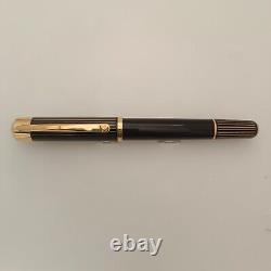 Pelikan P3110 Ductus Fountain Pen Black w Gold Accents